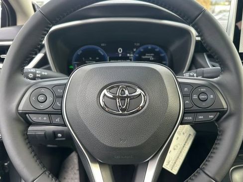 Used 2026 Toyota Corolla XLE image 21