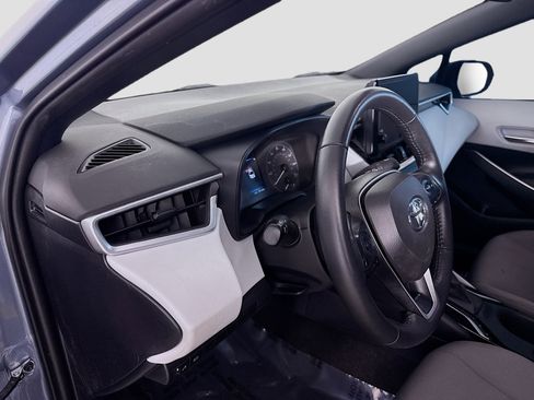 Used 2024 Toyota Corolla SE w/ SE Premium Package image 23