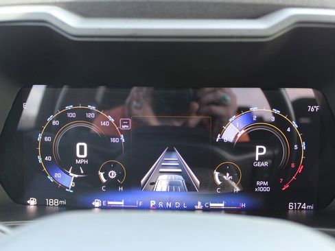 Used 2024 Chevrolet Colorado W/T image 31