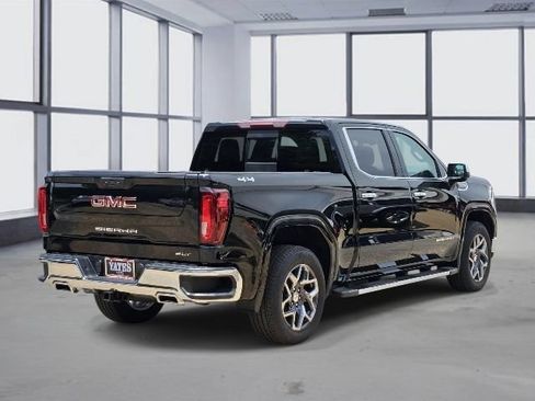 New 2026 GMC Sierra 1500 SLT w/ SLT Premium Package AWD/4WD image 4