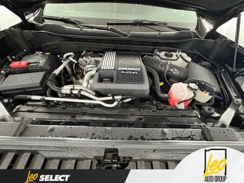 Used 2025 Chevrolet Silverado 1500 LT Trail Boss w/ Convenience Package II AWD/4WD image 28