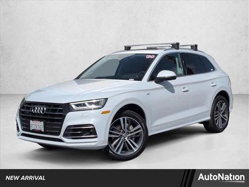 Used 2020 Audi Q5 e Premium Plus w/ Premium Plus Package image 1