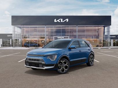 New 2025 Kia Niro SX Touring
