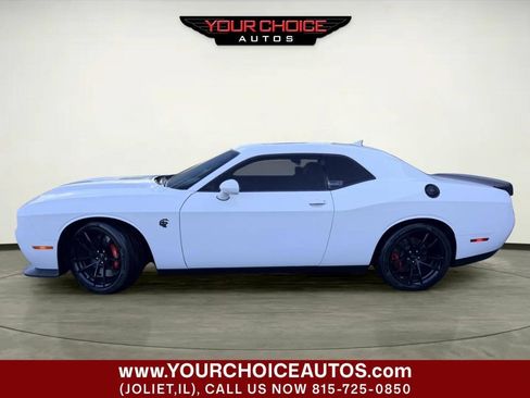 Used 2023 Dodge Challenger SRT Hellcat RWD image 2