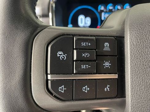 Used 2022 Ford F150 Lariat w/ Equipment Group 502A High AWD/4WD image 11