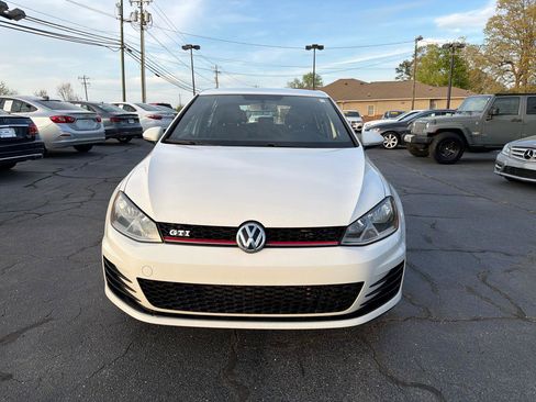 Used 2016 Volkswagen GTI S image 9