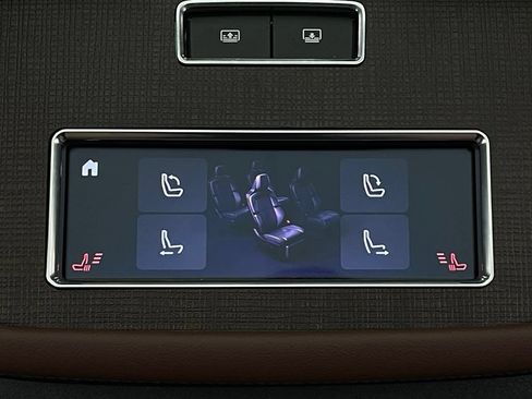 Used 2025 Lincoln Navigator L Reserve AWD/4WD image 61