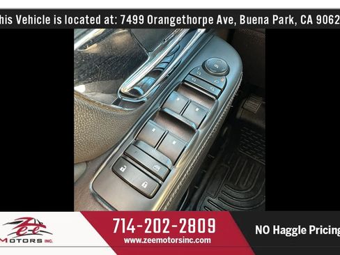 Used 2013 Cadillac Escalade Platinum AWD/4WD image 20