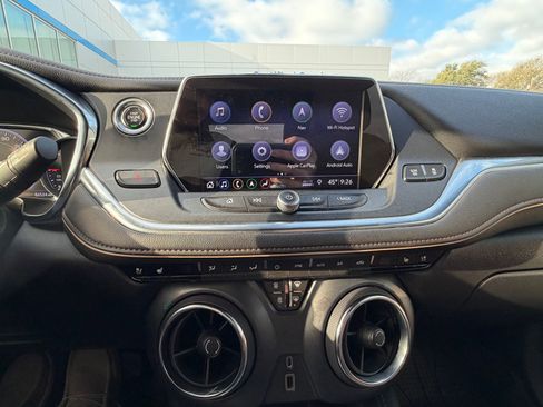 Used 2019 Chevrolet Blazer Premier w/ Sun and Wheels Package image 8