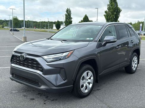 Used 2023 Toyota RAV4 LE AWD/4WD image 14