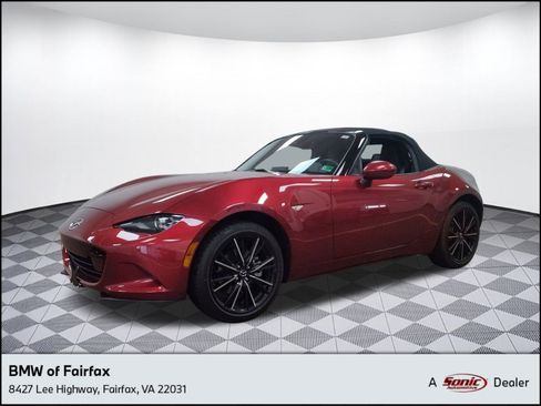 Used 2024 MAZDA MX-5 Miata Grand Touring image 1