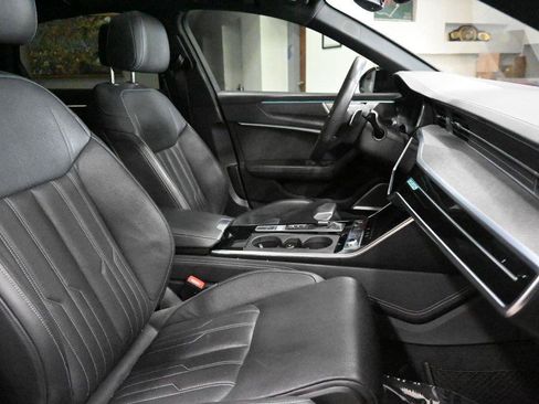 Used 2021 Audi S6 Prestige AWD/4WD image 22