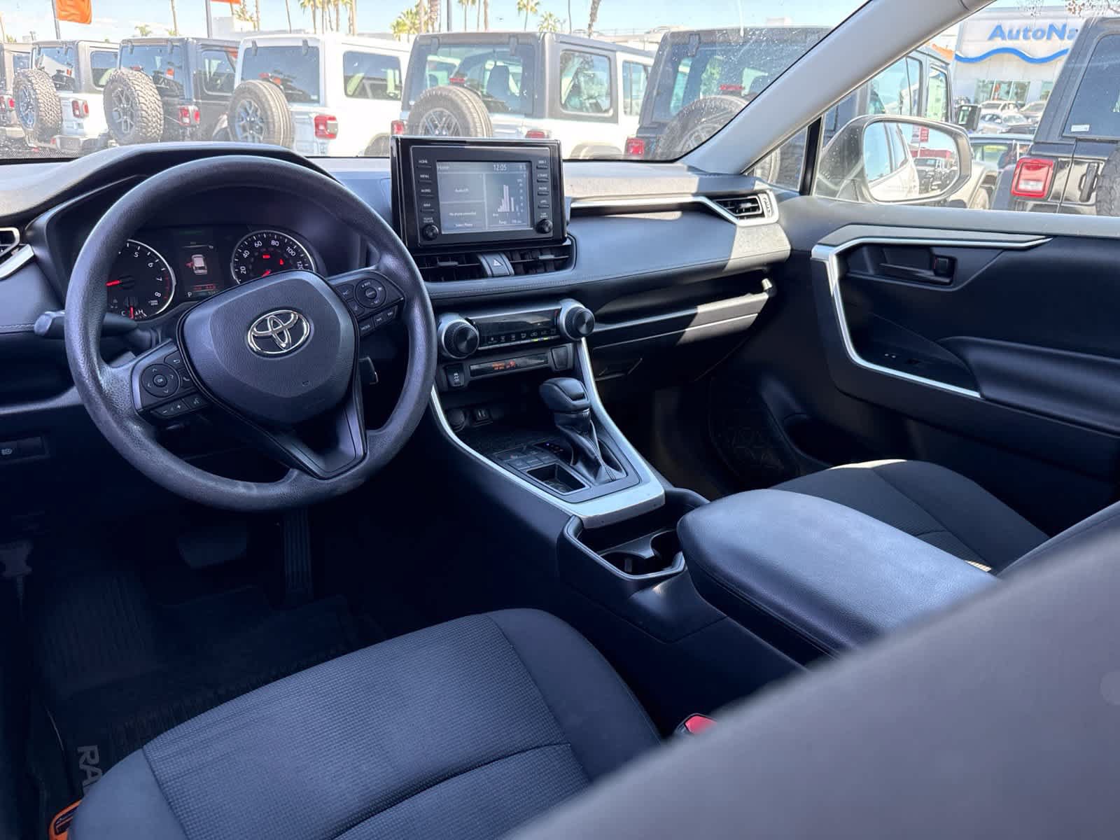 Used 2019 Toyota RAV4 LE w/ All Weather Liner Package FWD image 23