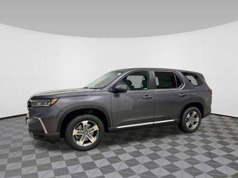 New 2025 Honda Pilot EX-L image 2