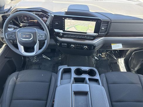 New 2026 GMC Sierra 1500 SLE AWD/4WD image 7