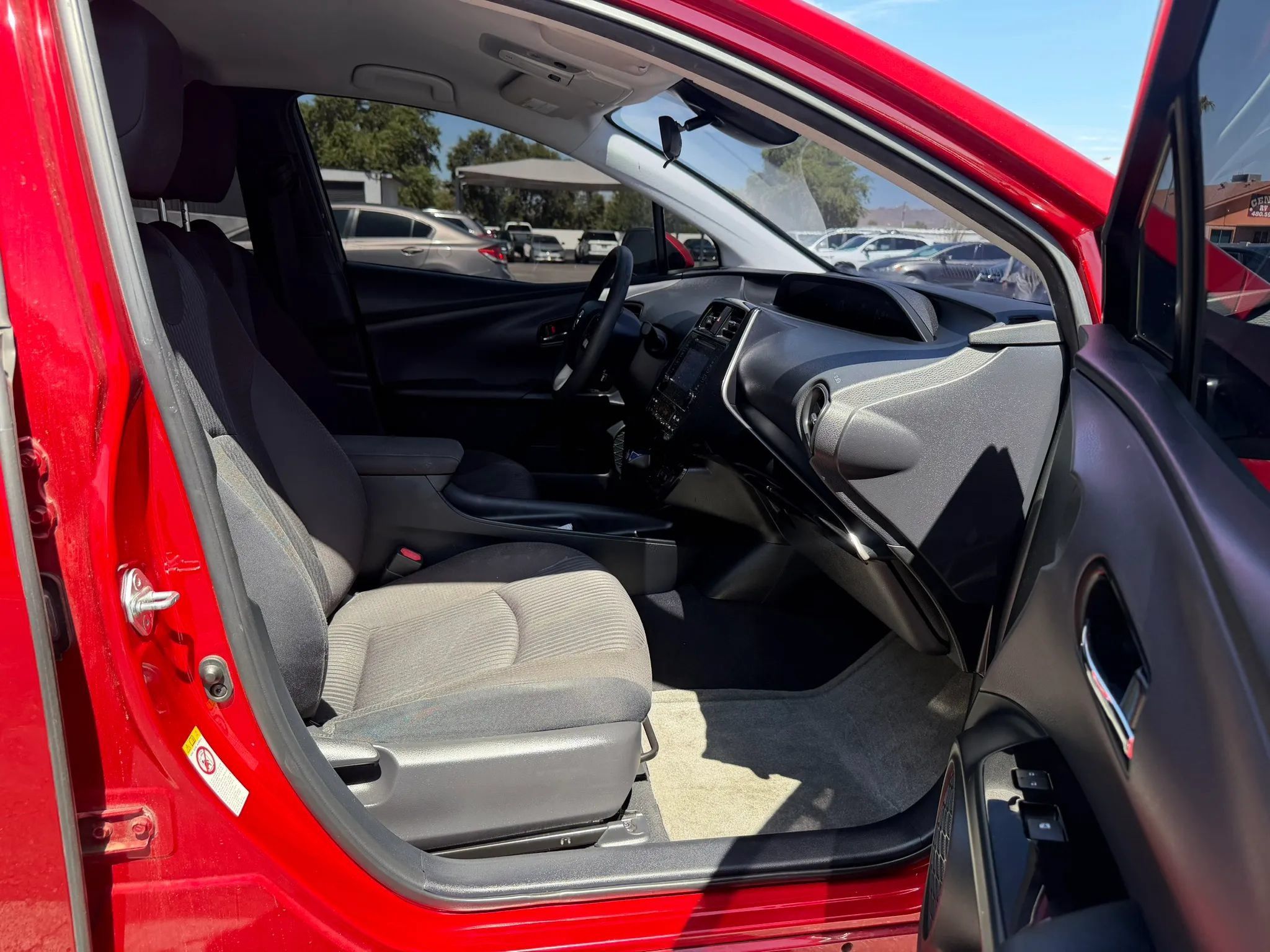 Used 2018 Toyota Prius Two w/ Prius Two Safety Plus Package FWD image 25