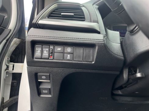 Used 2024 Honda Odyssey EX-L image 16