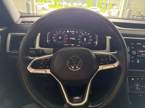 Certified 2023 Volkswagen Atlas Cross Sport SEL R-Line AWD/4WD image 11