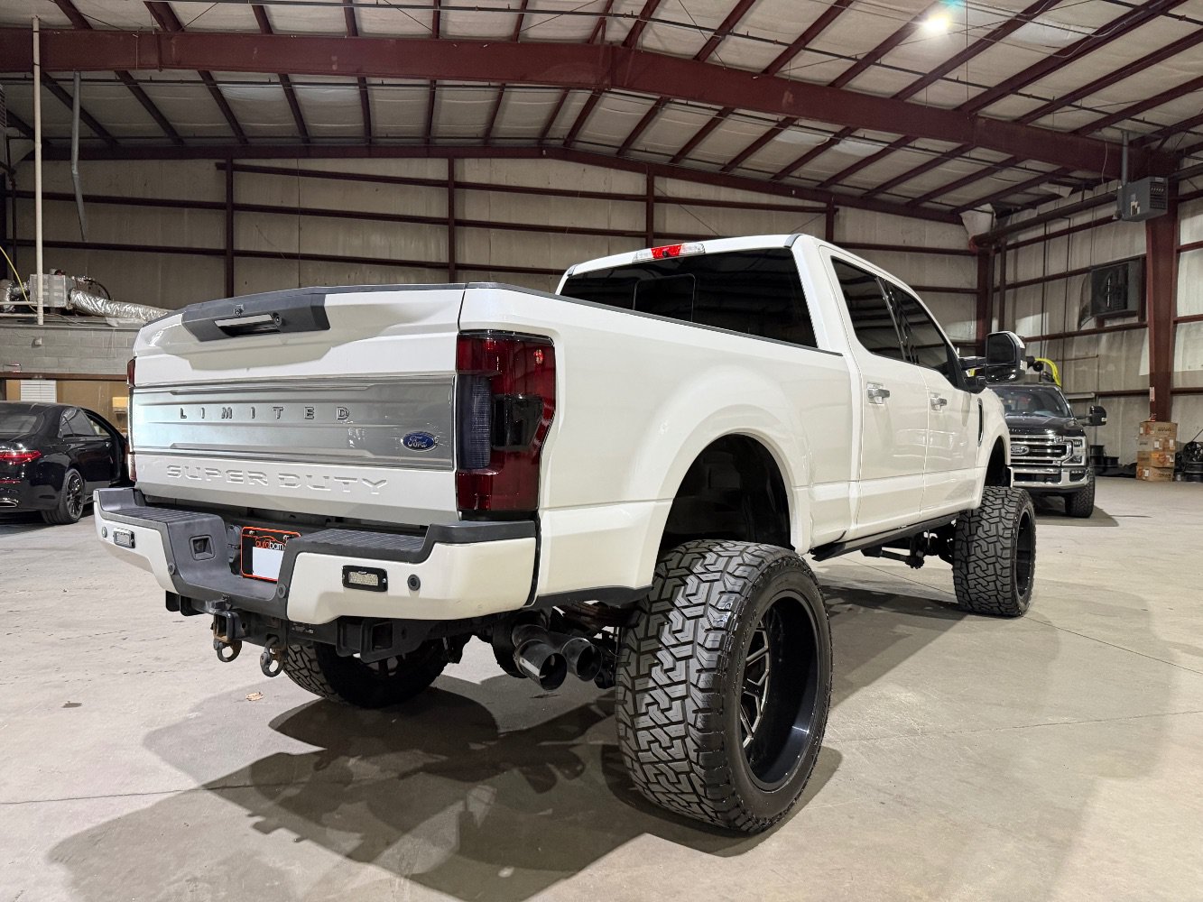 Used 2019 Ford F250 Limited w/ Snow Plow Prep Package AWD/4WD image 4
