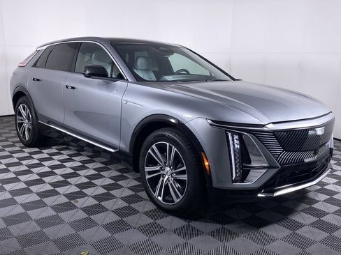 Certified 2024 Cadillac Lyriq Luxury image 20