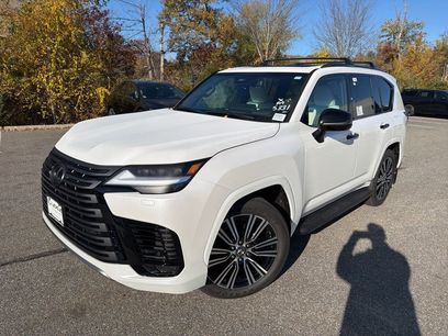 New 2025 Lexus LX 600 4WD w/ Luxury Package