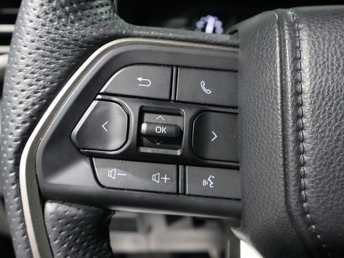 Used 2025 Toyota Tundra SR5 image 32