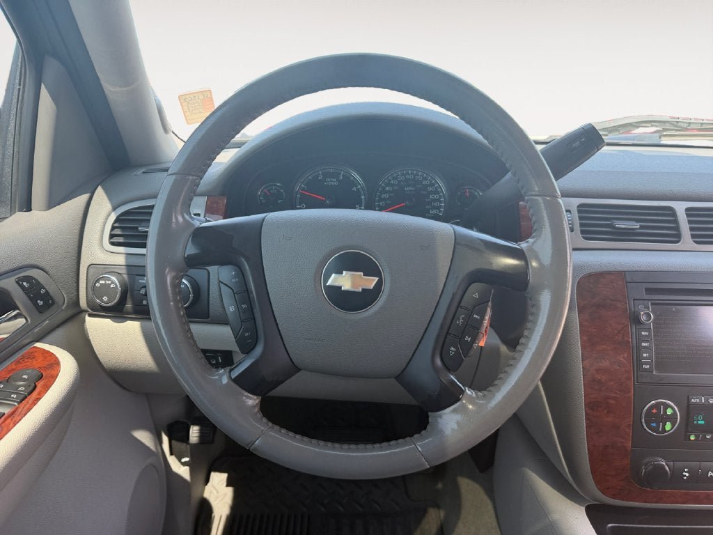 Used 2009 Chevrolet Silverado 2500 LTZ w/ Safety Package AWD/4WD image 14