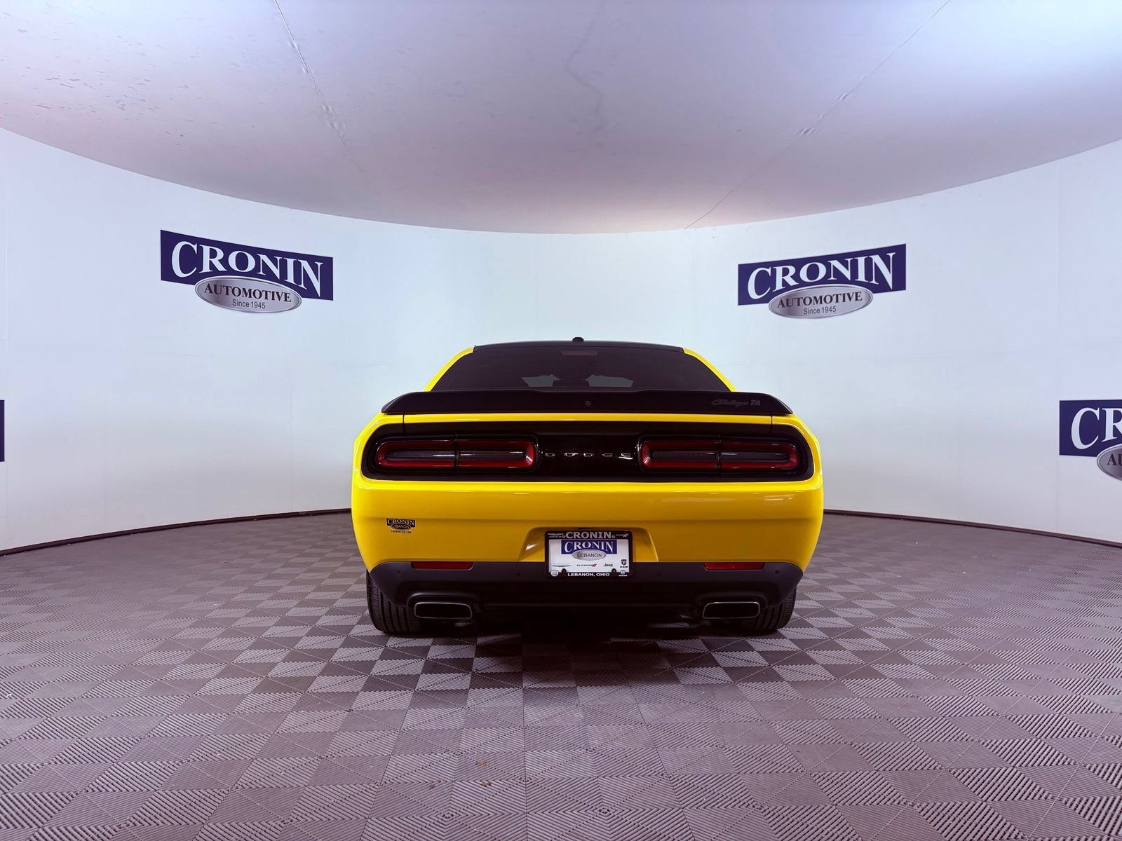 Used 2017 Dodge Challenger R/T w/ Quick Order Package 22P T/A RWD image 32
