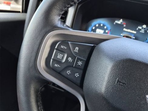 Used 2025 Ford Bronco Badlands AWD/4WD image 18