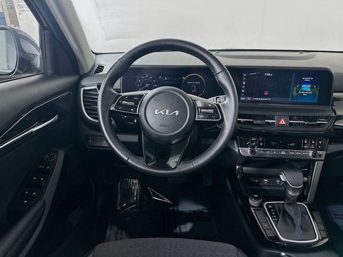 Used 2024 Kia Seltos S FWD image 21