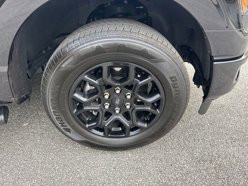 Used 2025 Ford F150 STX image 12