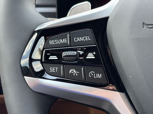 New 2026 BMW 330i Sedan w/ Convenience Package RWD image 20