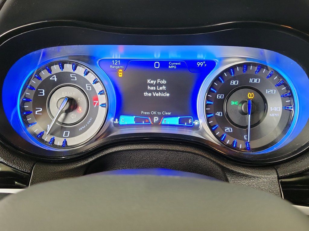 Used 2022 Chrysler 300 S RWD image 25