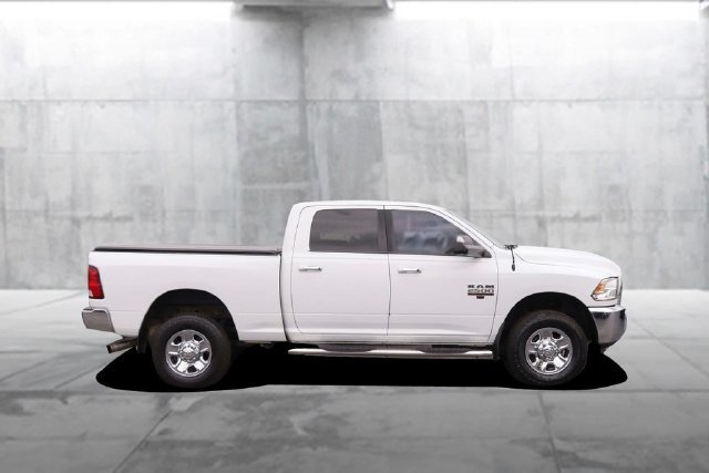 Used 2016 RAM 2500 SLT AWD/4WD image 5