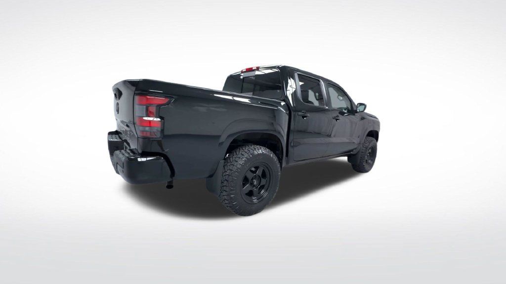 Used 2025 Nissan Frontier SV w/ SV Convenience Package AWD/4WD image 8