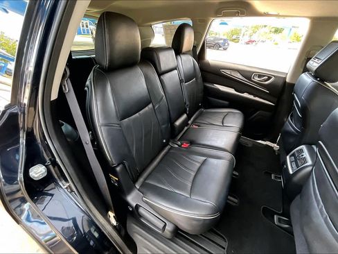 Used 2017 INFINITI QX60 Luxe w/ Premium Plus Package AWD/4WD image 19