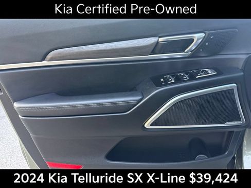 Certified 2024 Kia Telluride SX X-Line AWD/4WD image 12