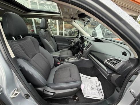 Used 2023 Subaru Forester Premium AWD/4WD image 11