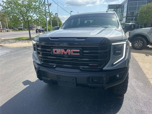 Used 2026 GMC Sierra 1500 AT4X AWD/4WD image 8
