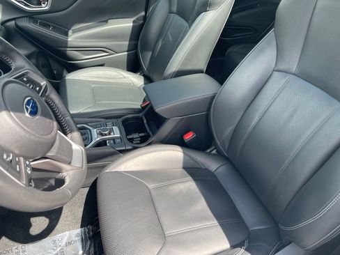 Used 2019 Subaru Forester Limited w/ Popular Package #3 AWD/4WD image 18