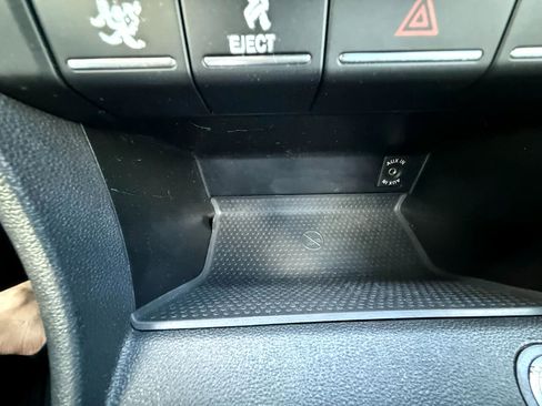 Used 2014 Volkswagen Beetle 1.8T image 18