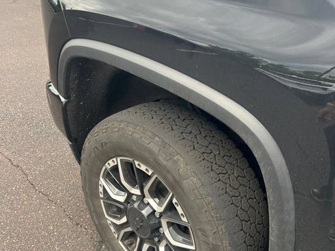 Used 2022 Chevrolet Silverado 2500 High Country w/ Z71 Off-Road Package AWD/4WD image 5