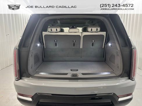 New 2026 Cadillac Escalade IQL Luxury image 23