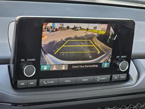 Used 2025 Honda Accord SE image 9