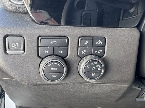 Used 2023 Chevrolet Silverado 1500 RST w/ Convenience Package II image 16