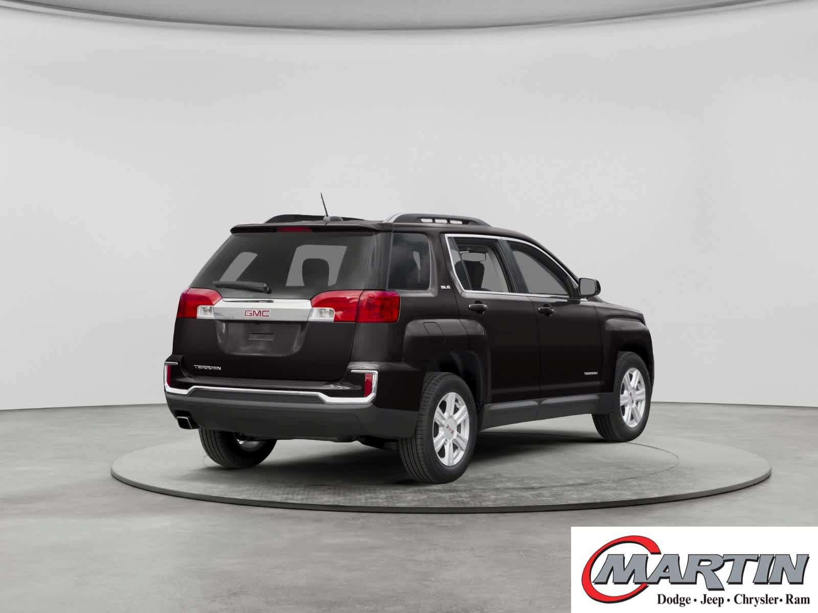 Used 2016 GMC Terrain SLE w/ Driver Alert Package I FWD image 2