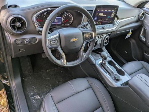 New 2026 Chevrolet Blazer LT w/ Sound & Technology Package image 10