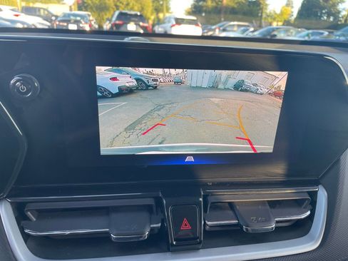 Used 2025 Chevrolet TrailBlazer LT image 17