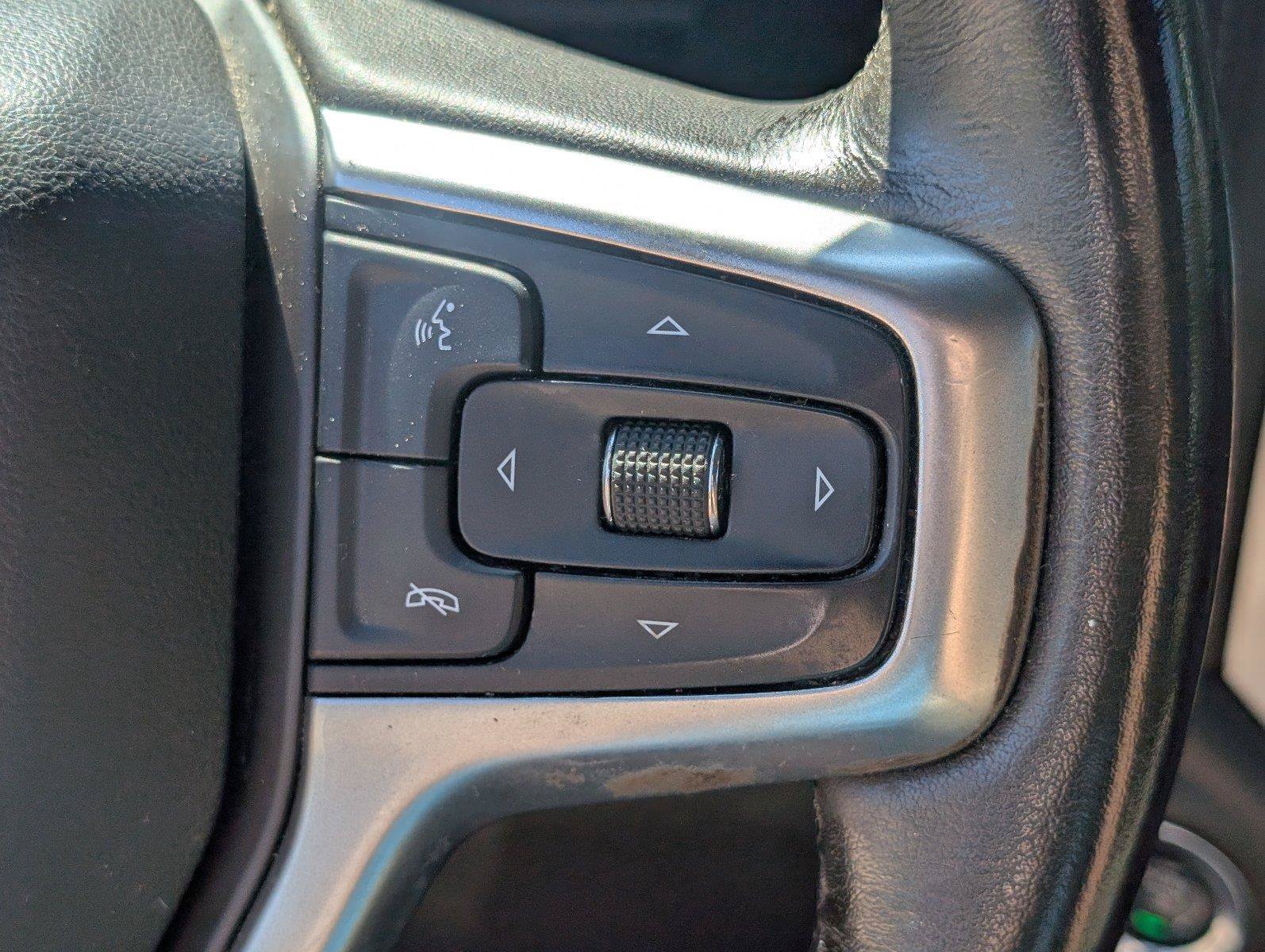 Used 2020 Chevrolet Silverado 1500 LT Trail Boss AWD/4WD image 28