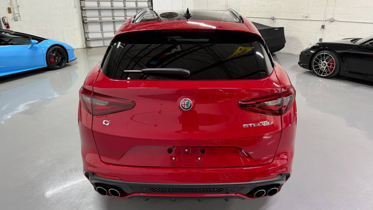 Used 2022 Alfa Romeo Stelvio Quadrifoglio w/ Active Assist Plus Package AWD/4WD image 13